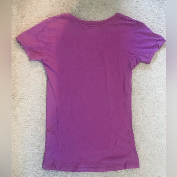 Nation LTD Classic Distressed Vneck Tee - Picture 2 of 6